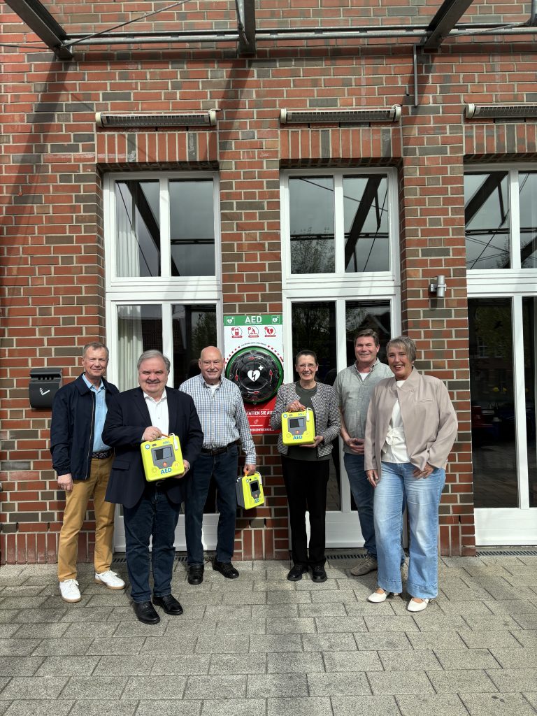 von rechts nach links: links nach rechts:
